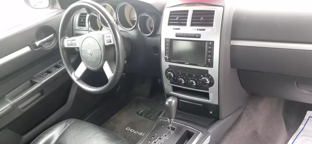 2010 Dodge Charger - 2B3CK8CT8AH269275 - Image #7